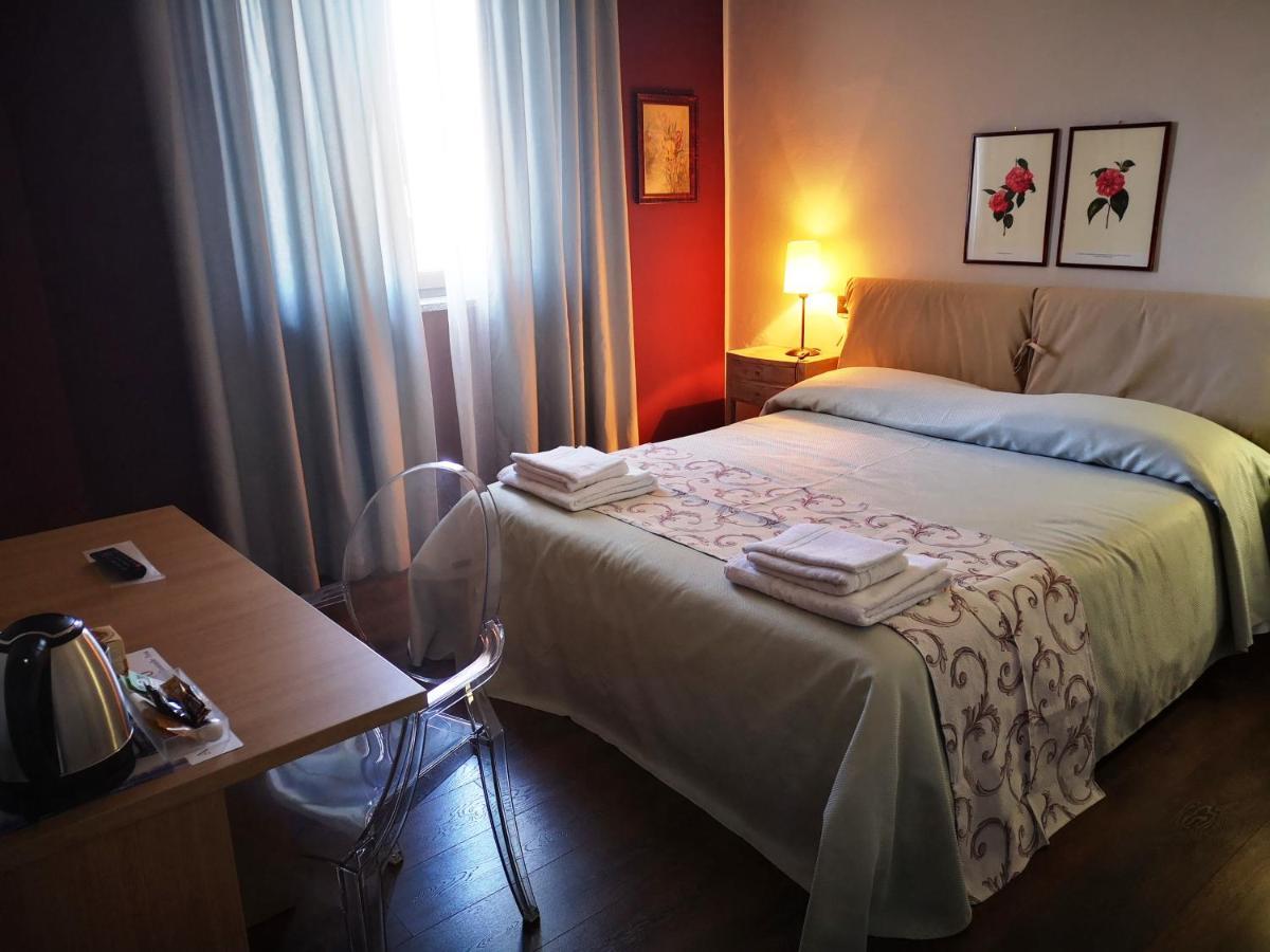 Albergo Baldazzi 1916 Zavattarello Eksteriør bilde
